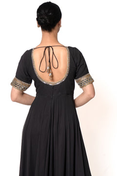 Black Mirror Patti Anarkali