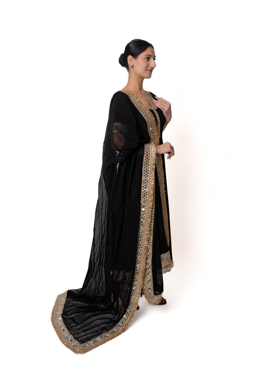 Black Mirror Patti Anarkali