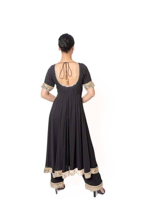 Black Mirror Patti Anarkali