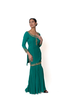Teal Sharara